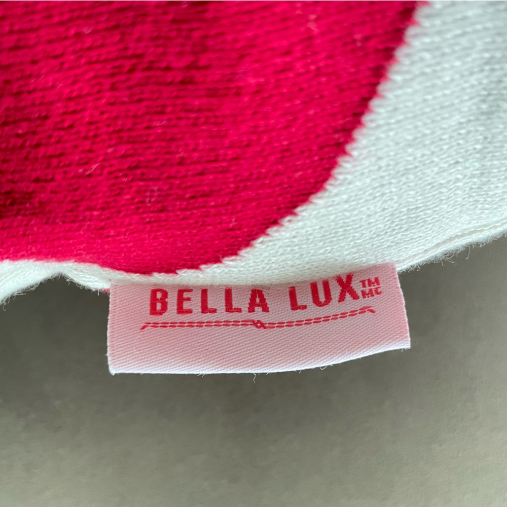 Bella Lux LARGE Valentines Hearts Knit Accent Throw Pillow White Red Gold 20x20 - Picture 4 of 4